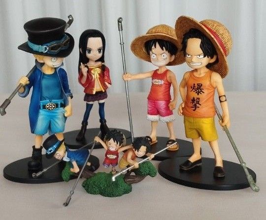 ワンピースフィギュア悪童3人組 ルフィ、エース、サボ+ハンコック セット