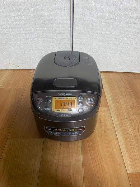 象印 IH次飯ジャー NP-GL05 2023年製 3合炊き
