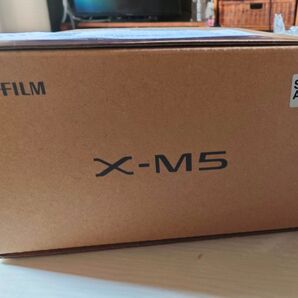 FUJIFILM X-M5 シルバー 未使用