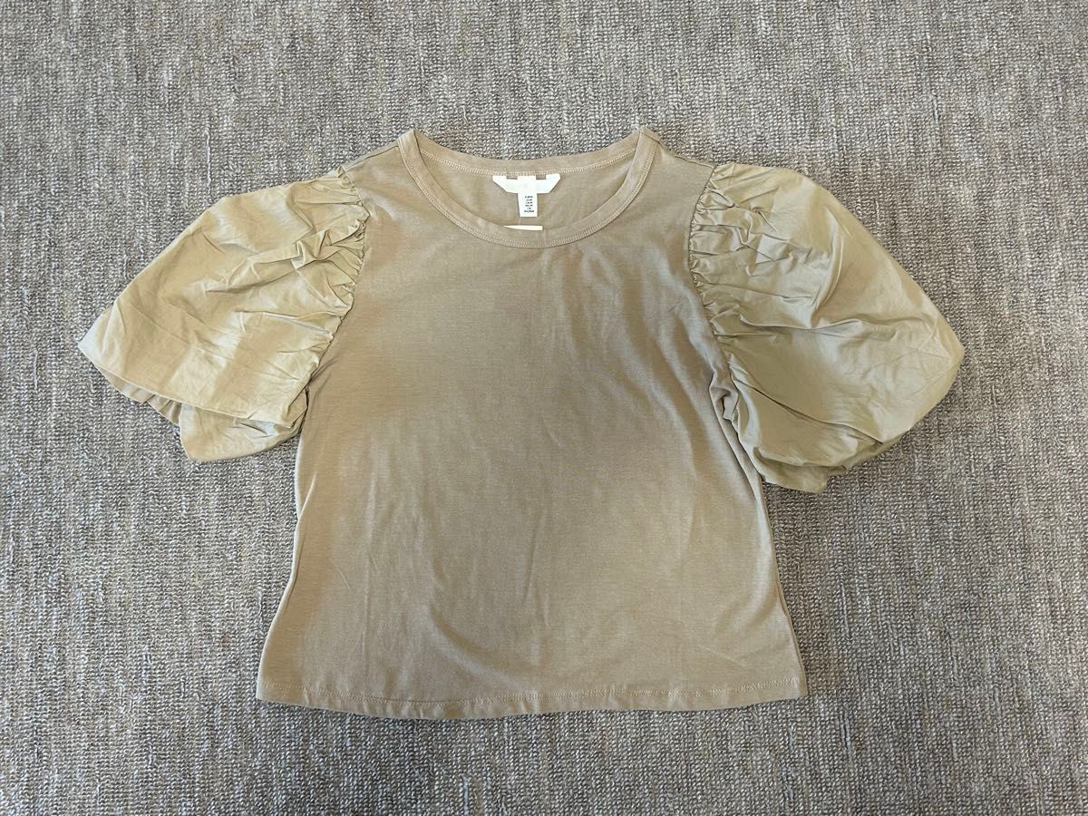 H&M パフスリーブ カットソー ベージュ M 未使用 タグ付 カットソー