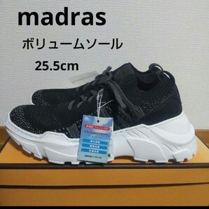 新品10780円☆madras マドラス 厚底スニーカー ボリュームソール 黒 25.5cm dm3043-n