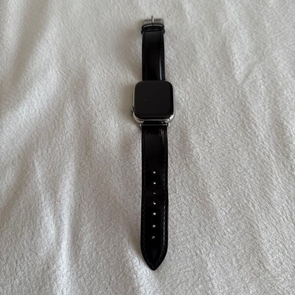 Apple Watch 41mm用レザーバンド(本体はつきません)