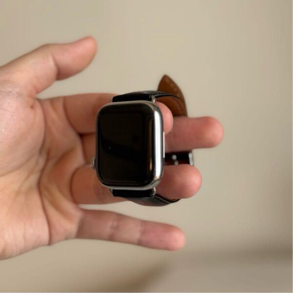レザーベルト付き、AppleWatch Series7 GPSCellular 41mmステンレス