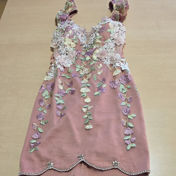 ROBE de FLEURS 刺繍のお花のワンピース