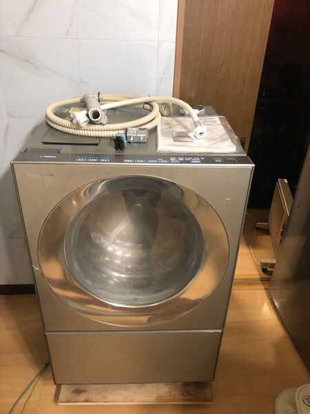 美品 動作品 右開き パナソニック ドラム式洗濯乾燥機 Vベルトは新品に交換済み NA-VG2200R 2018年購入