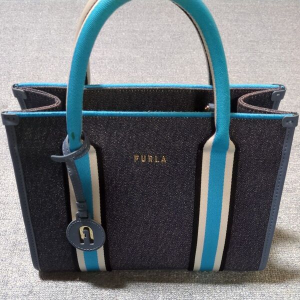 フルラ ショルダーバッグ ハンドバッグ ブルーデニム fURLA