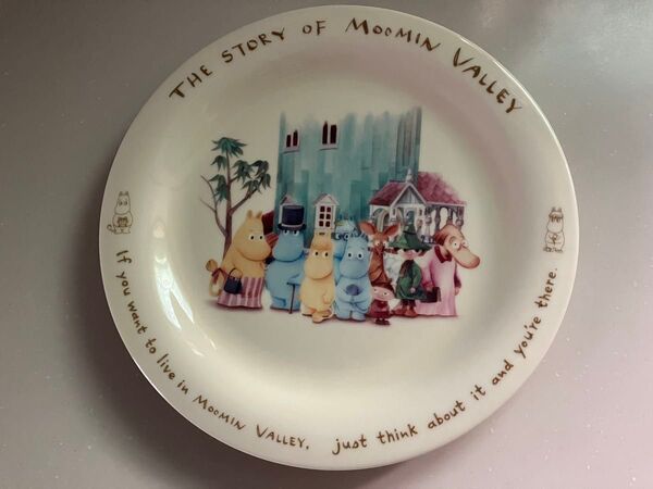ムーミン 飾り皿 THE STORY OF MOOMIN VALLEY