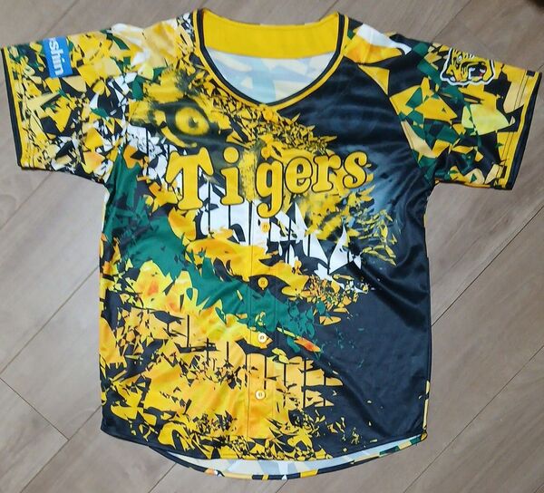 阪神タイガース ウル虎の夏 応援ユニフォーム