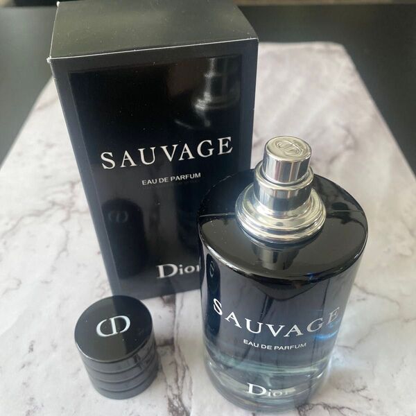 クリスチャン ディオール ソヴァージュ EDP Dior SAUVAGE 100ml 香水 オードパルファム