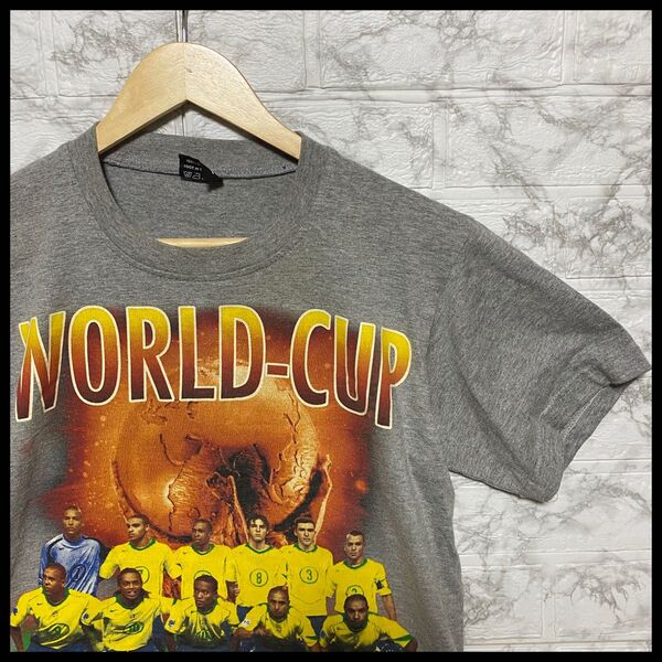 ブラジル代表 サッカーTシャツ ワールドカップ Mサイズ グレー