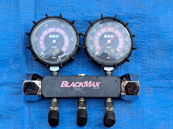 BBK ゲージマニホールド 中古