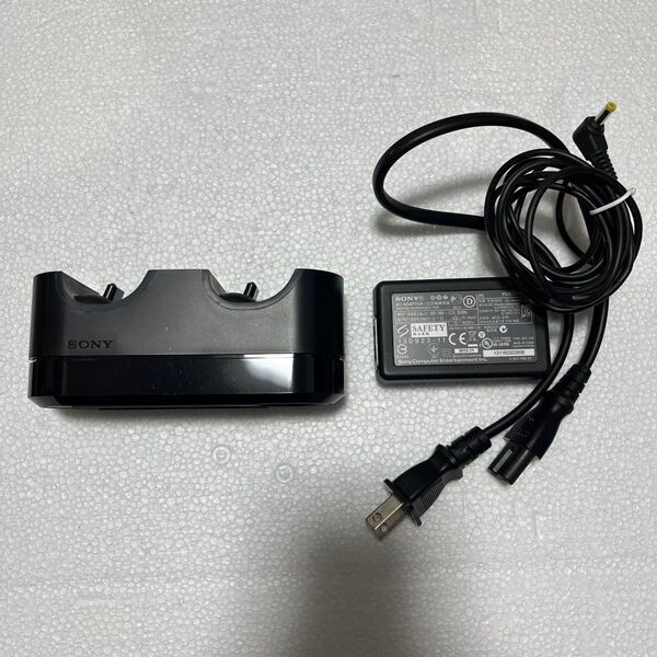 SONY PS4 コントローラ 純正充電スタンド CUH-ZDC1