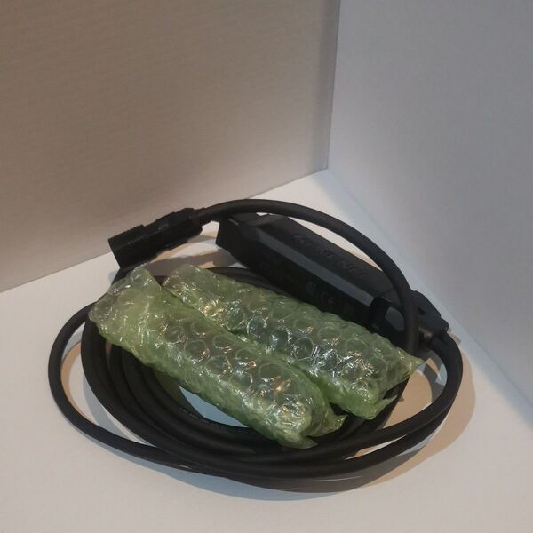 【新品】KEYENCE クランプオン式流量センサ 8L/minタイプ センサヘッド FD-XS8
