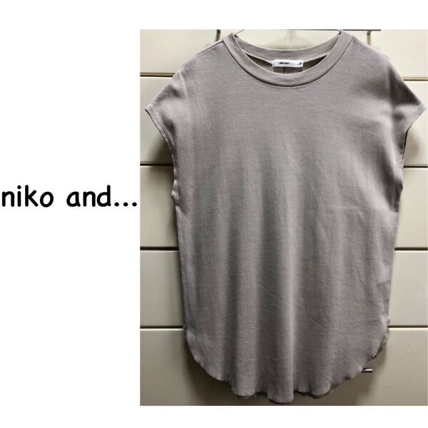 ニコアンド 裾 ラウンド コットン フレンチスリーブ トップス ③ M カットソー nikoand... グレージュ Tシャツ