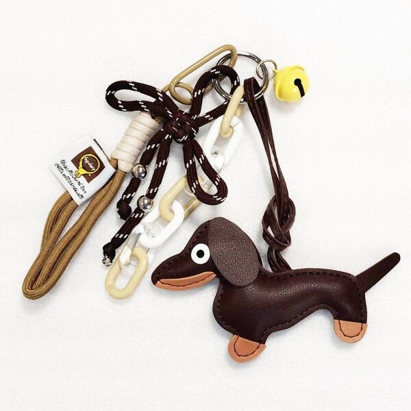 ダックスフンド バッグチャーム 鈴 チェーン 新品 じゃらじゃらキーホルダー 犬 ストラップ マスコット ダックスフント チャーム