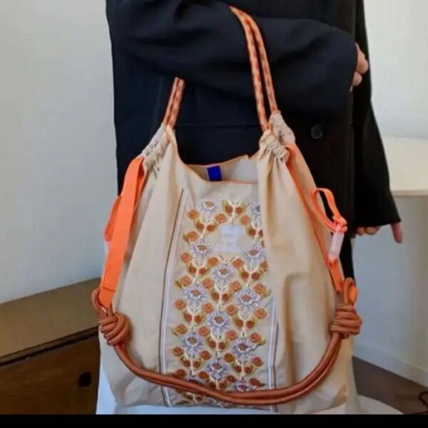 ボタニカルフラワーベージュ刺繍エコバッグ トート ショルダーベルト付き M