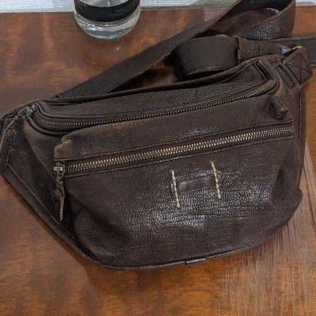 ユナイテッドアローズ レザー ボディバッグ ヴィンテージ加工 牛革 ウエストバッグ ウエストポーチ ショルダーバッグ