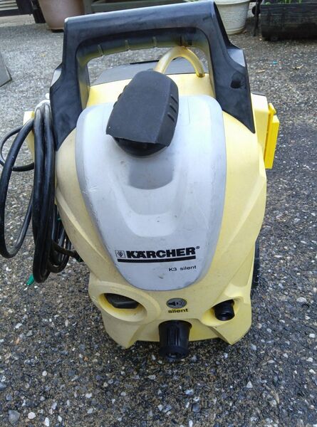 ◆ジャンク品◆ケルヒャー高圧洗浄機.K3 silent 本体/水漏れ有り。