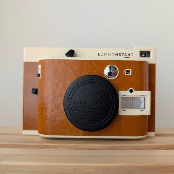 LOMO’INSTANT ロモグラフィー インスタントカメラ チェキフィルム
