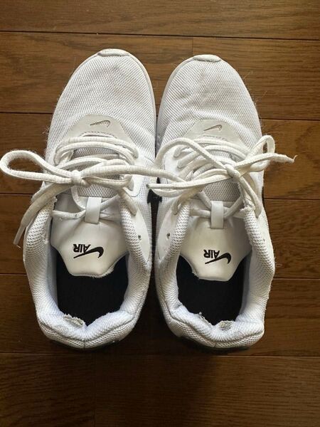NIKE スニーカー 22.5