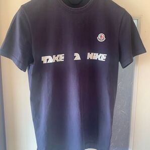 MONCLER TAKE A HIKE Tシャツ