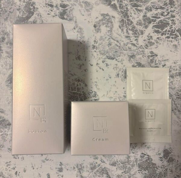 エヌオーガニック Norganic Bright ホワイトクリアローション&リッチリフトクリーム おまけ付き