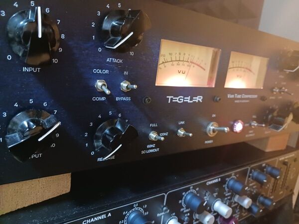 Tegeler audio Vari-Tube-Compressor 真空管バリミューコンプレッサー アウトボード