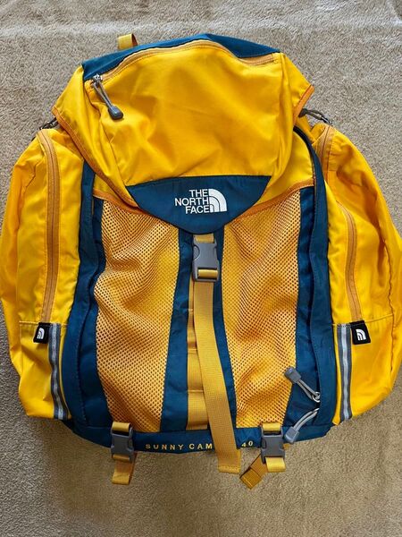 ノースフェイス リュック サニーキャンパー40 キッズ 修学旅行、林間学校
