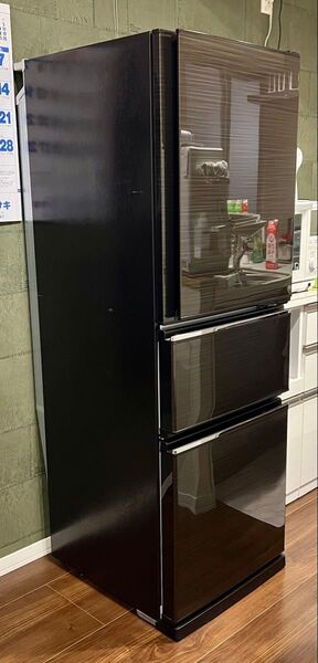 【全国送料無料・保証有】MITSUBISHI 三菱電機 ノンフロン冷凍冷蔵庫 MR-CX27E-BR 272L 2020年製
