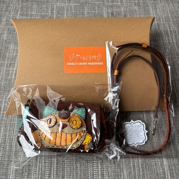 【ジブリパーク 限定】ネコバス ポーチ OJAGA DESIGN(オジャガデザイン)/ジブリ となりのトトロ