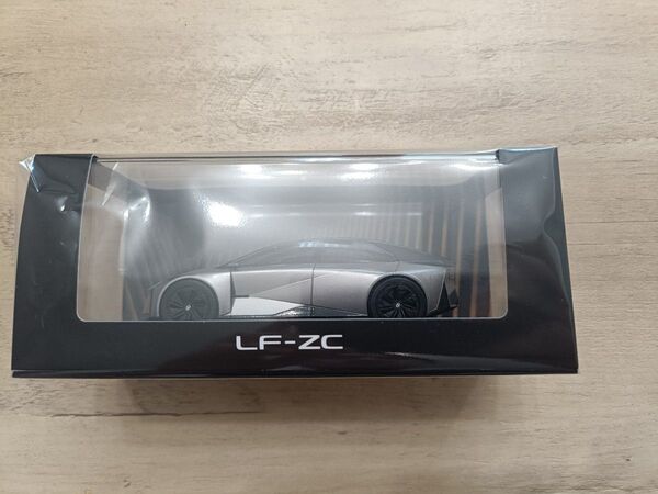 2025第121回 トヨタ株主総会記念品 Lexus LF-ZC ミニカー