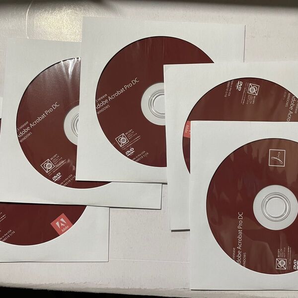 Adobe Acrobat Pro DC 2015 release/windows版/永続版/DVD版/5枚送付/ゆうパケット