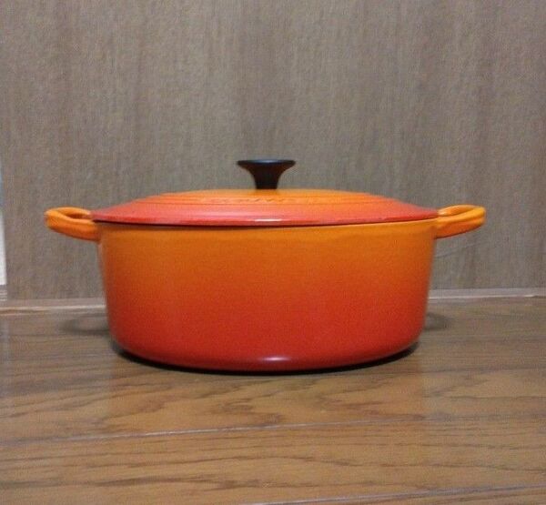 ル・クルーゼ ココットオーバル25cm オレンジ LE CREUSET ルクルーゼ 両手鍋
