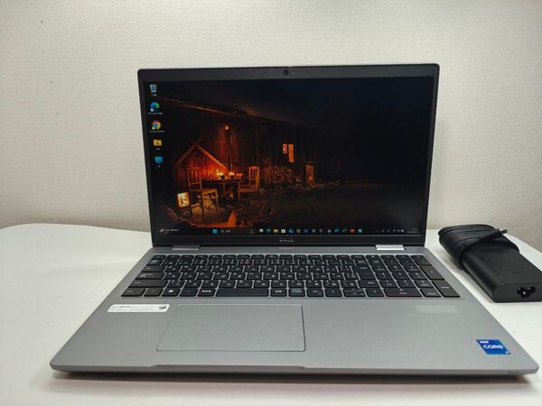 DELL Latitude 5521 XCTO i7-11850H 16GB 512 GB GeForce MX450