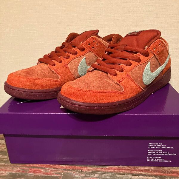 NIKE SB DUNK Low Pro PRM Mystic Red 28cm