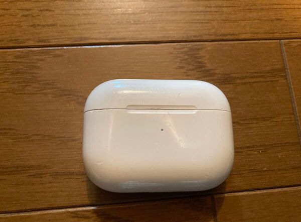 Apple AirPods pro充電ケースのみ モデルA2190 純正 動作品