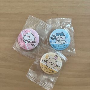 ちいかわ×くら寿司 缶バッジ 3個セット