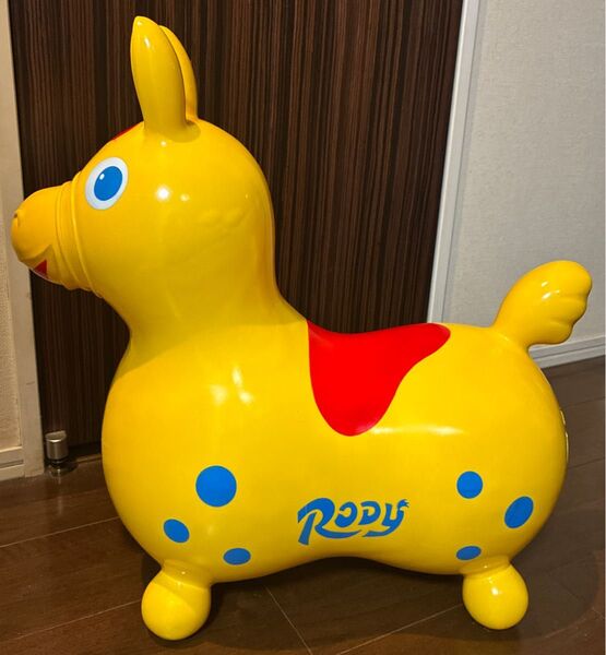 ロディ RODY 乗用玩具 乗り物 イエロー おもちゃ