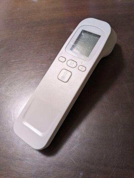 非接触体温計 温度計 デジタル 赤外線 電子体温計