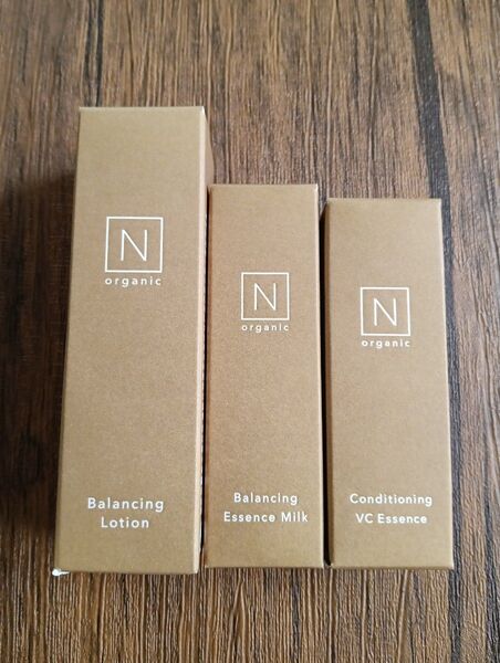 N organic Basic ミニサイズ3点 ローション ミルク エッセンス