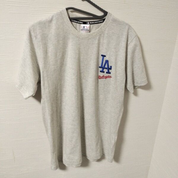 MLB ロサンゼルス・ドジャース Tシャツ M サイズ アイボリー Los Angeles Dodgers 綿100%