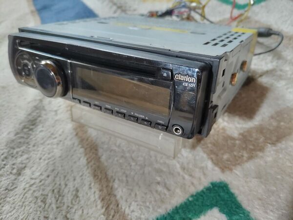 カーステレオ クラリオン clarion CZ101 中古