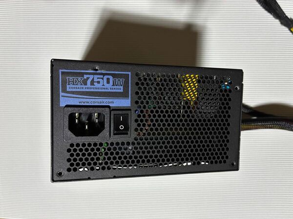 Corsair HX750W 電源ユニット 750W 80PLUS