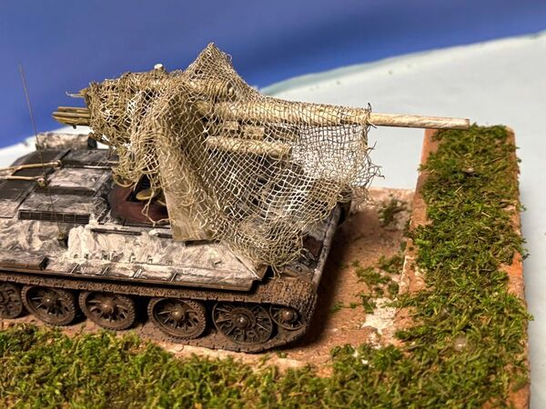 タミヤ 1/35 ドイツ軍 T34+88mm対戦車自走砲+ジオラマベース付 タミヤ1