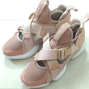 TTEMAさん専用☆ Reebok リーボック 軽量速乾 スニーカー サンダル スリッポン 24cm
