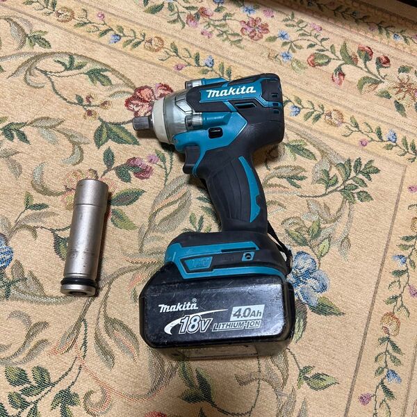 マキタ 18v コードレスインパクトレンチ TW281D バッテリー付 充電式 makita おまけのソケット付き
