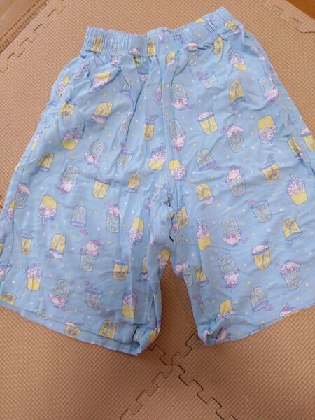 ユニクロ リラコ 120 ちいかわ ハチワレ シナモロール サンリオ コラボ