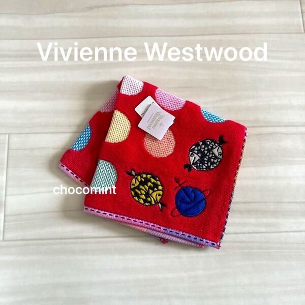 新品未使用★ヴィヴィアンウエストウッドVivienne Westwood カラフルなドット柄 タオルハンカチ レッド ミニタオル