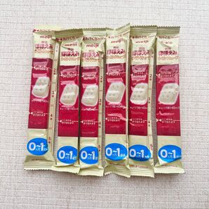 meiji ほほえみ らくらくキューブ 6本