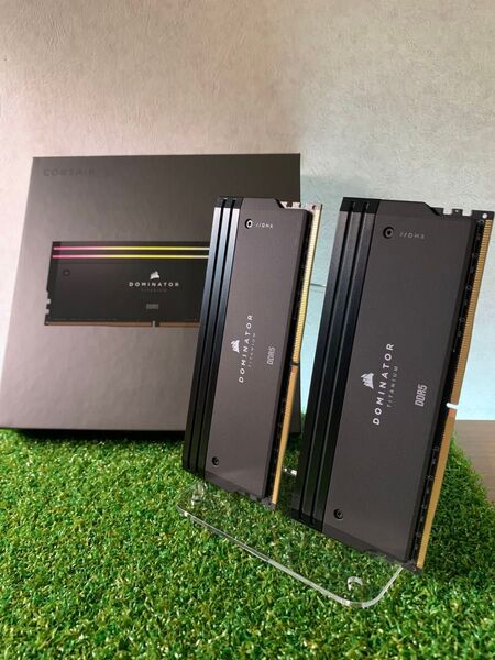 Corsair Dominator Titanium DDR5-6000 64GB(32GBx2) XMP対応 *動作良好*